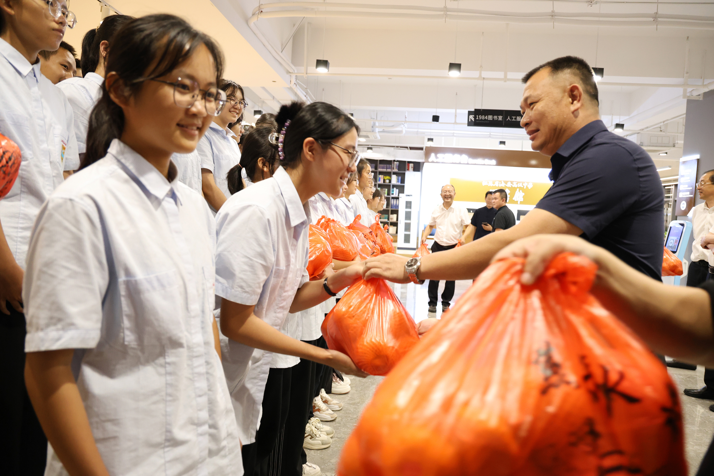 f1dec63a4dc7459c9d33409aacfdb5a7.jpg f1dec63a4dc7459c9d33409aacfdb5a7.jpg