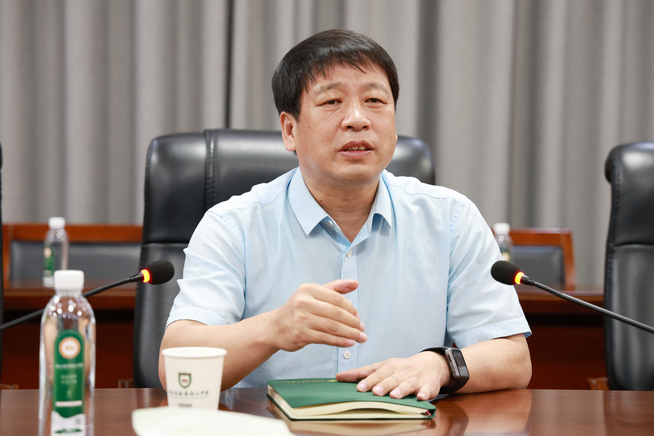 1f952da7bef248d3b6d3ab6e41b5a0ad.jpg 1f952da7bef248d3b6d3ab6e41b5a0ad.jpg