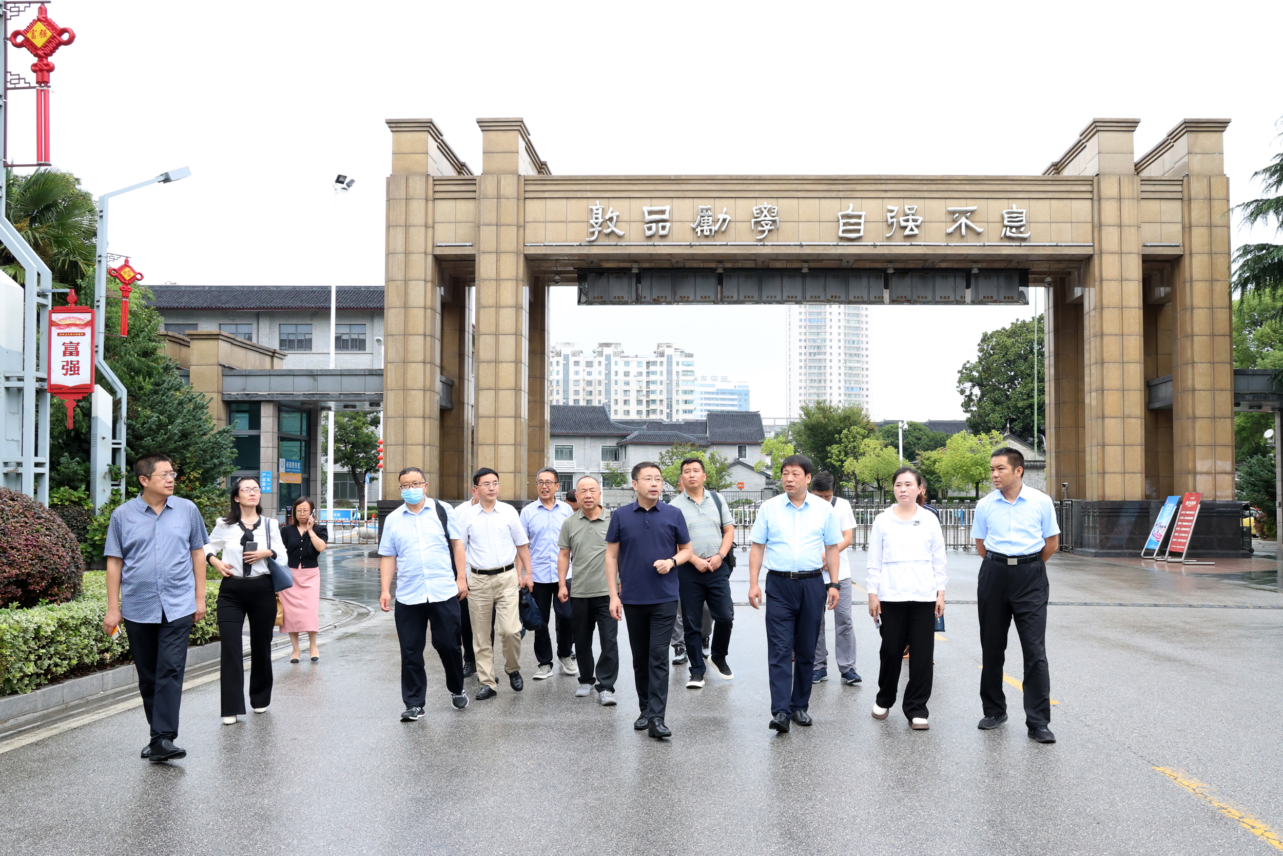 2d5897c5e4d745e8b133a59fd61d9764.jpg 2d5897c5e4d745e8b133a59fd61d9764.jpg