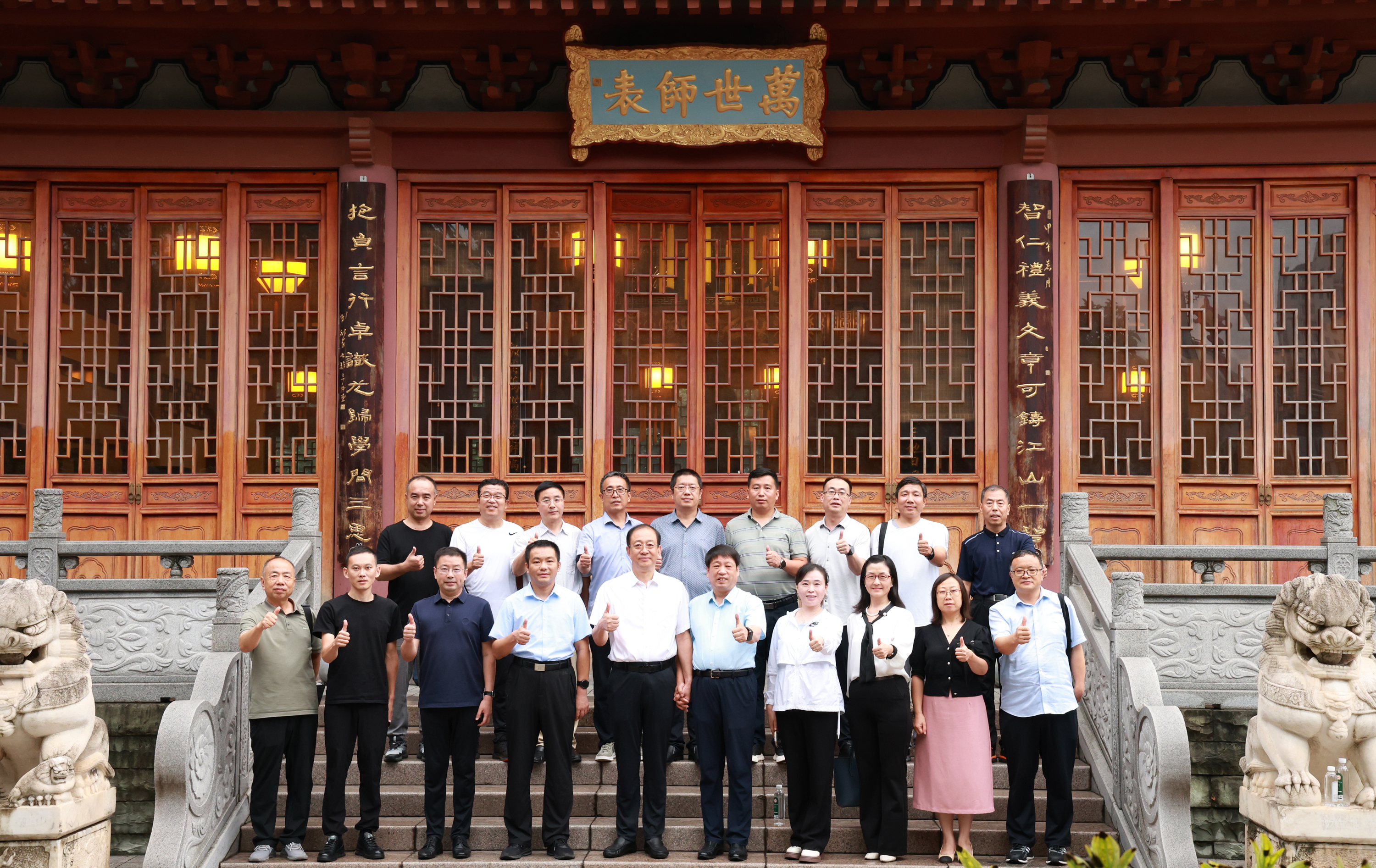 6fab3dff9c6245218d80fe6c70dfa9a6.jpg 6fab3dff9c6245218d80fe6c70dfa9a6.jpg