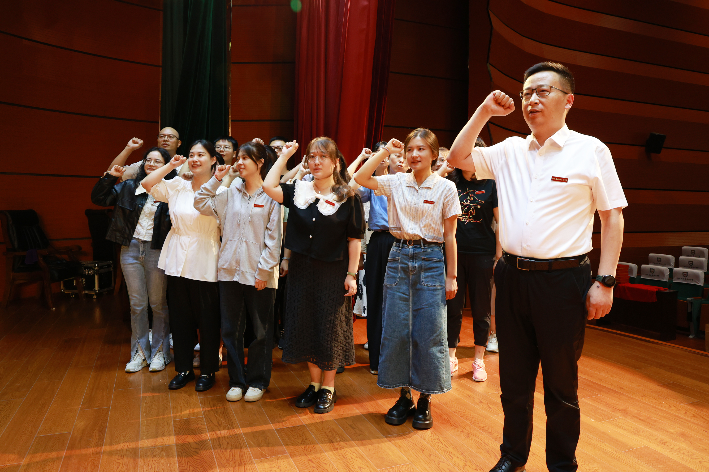 2783e73c8e7b48678d5102b68f96798c.jpg 2783e73c8e7b48678d5102b68f96798c.jpg