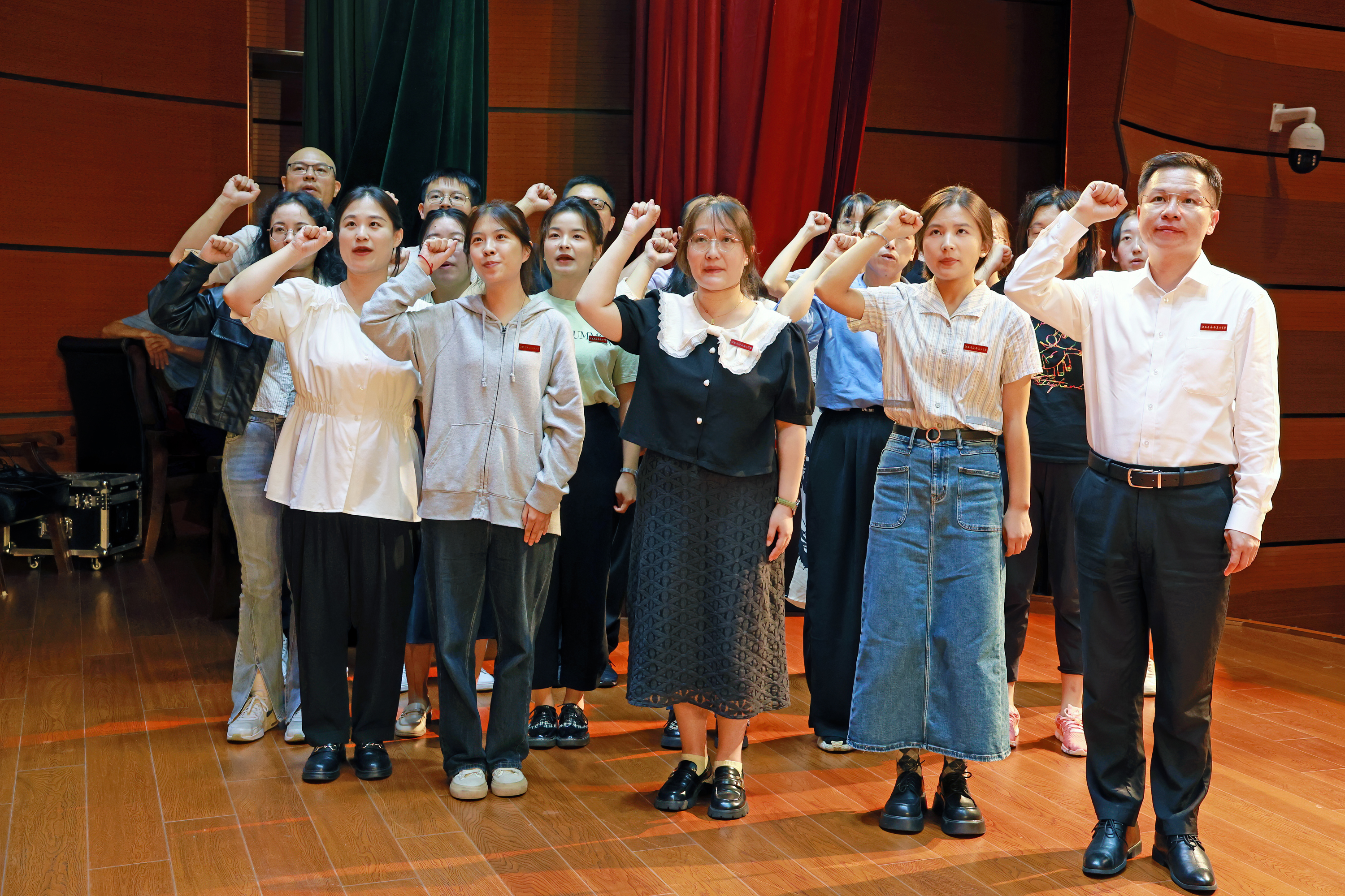 353329513c264abc84c3d04b2648c501.jpg 353329513c264abc84c3d04b2648c501.jpg