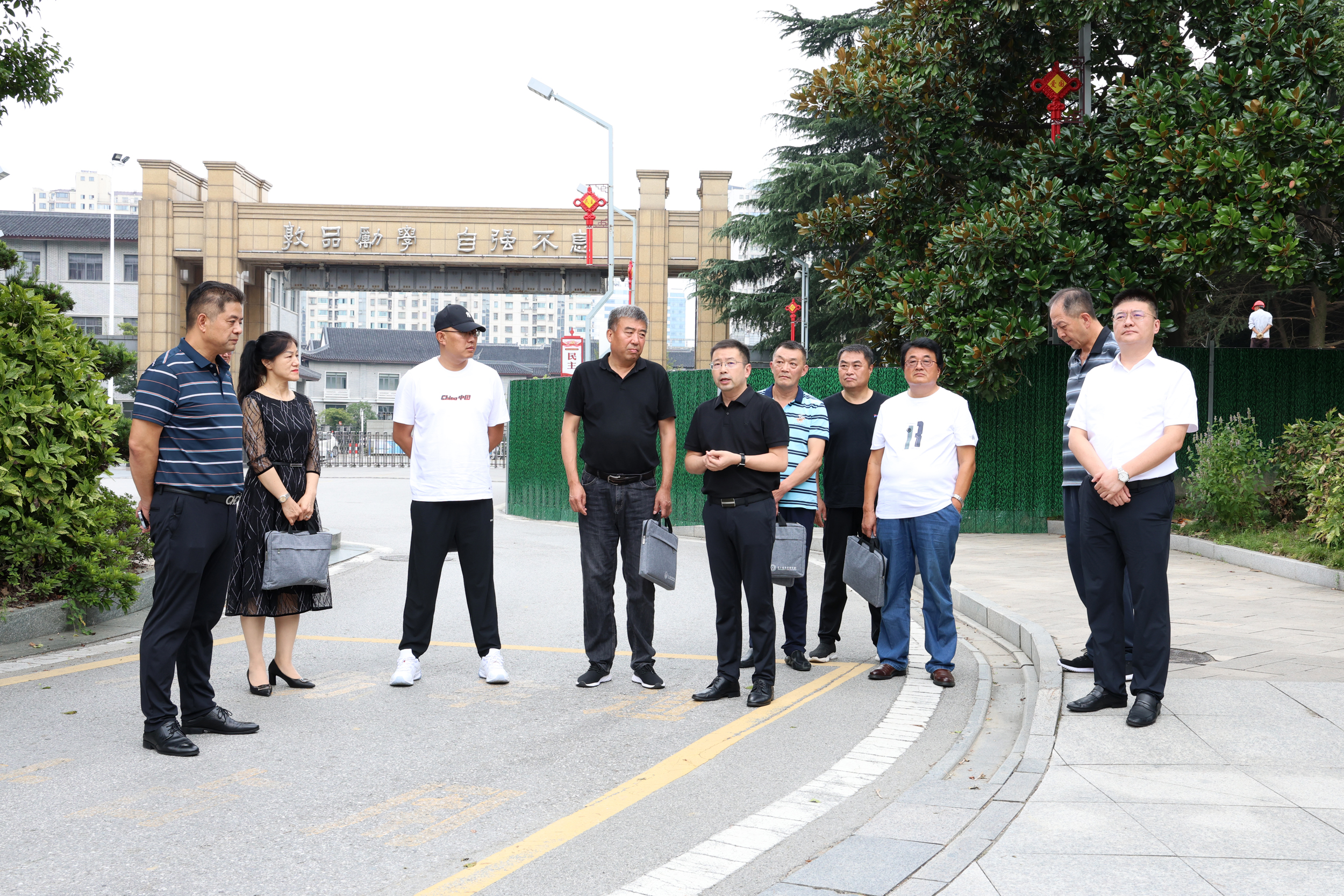 57e087e532414543af65cf94d57b8976.jpg 57e087e532414543af65cf94d57b8976.jpg