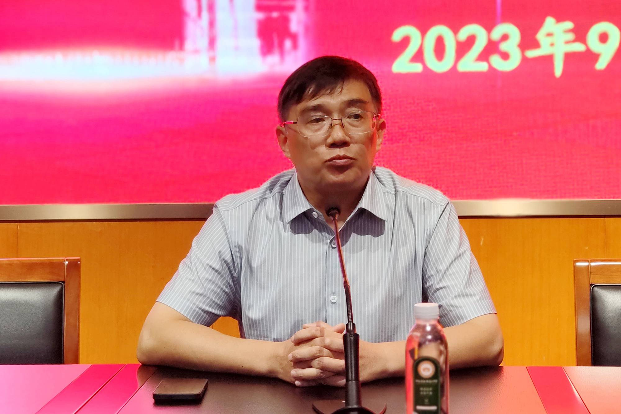 4f0fe9e72a5b4cb1abfa23dc7b9ca67a.jpg 4f0fe9e72a5b4cb1abfa23dc7b9ca67a.jpg