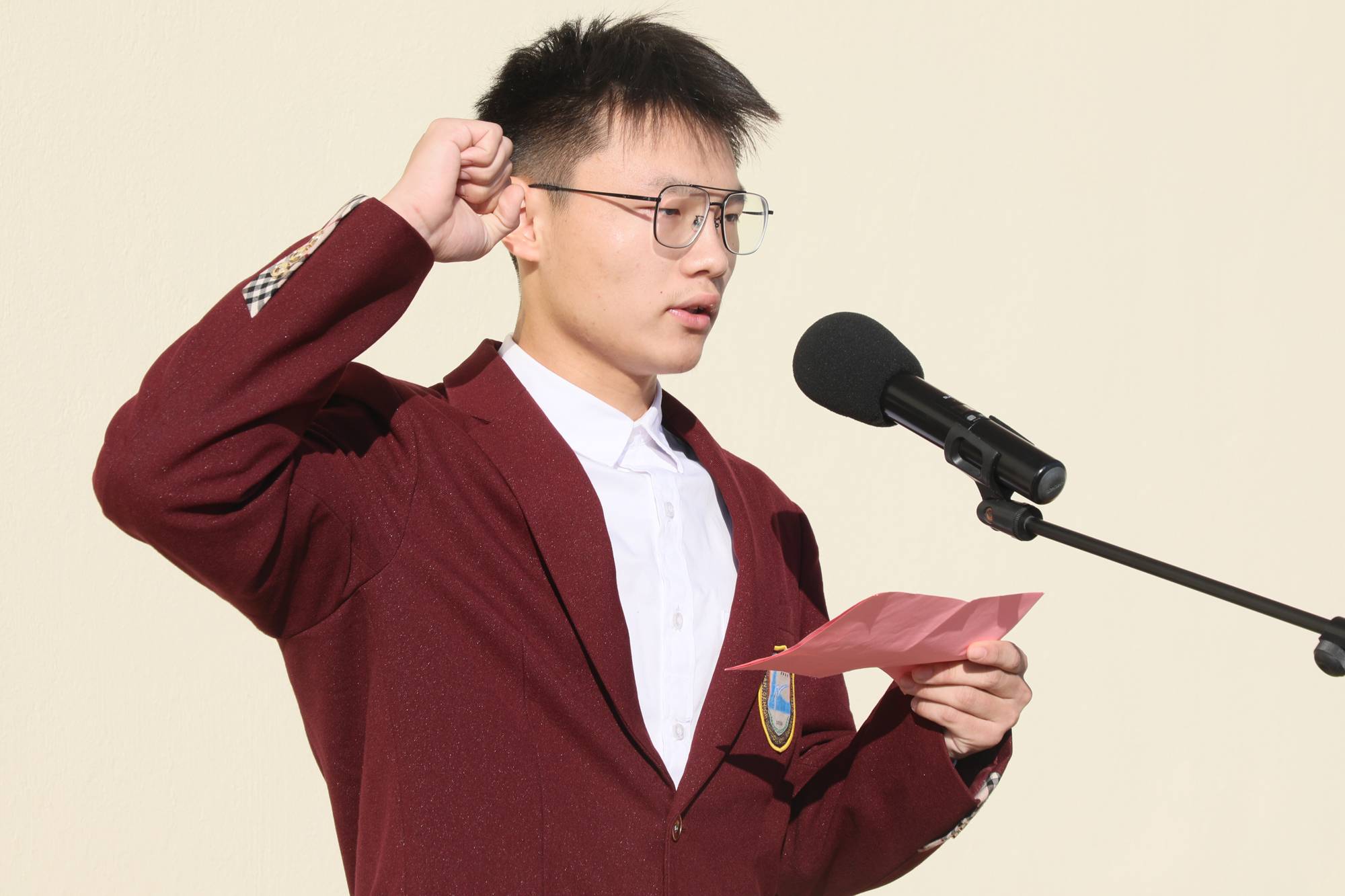 01957089fd684705a8f9a5cc5cb7ed3f.jpg 01957089fd684705a8f9a5cc5cb7ed3f.jpg