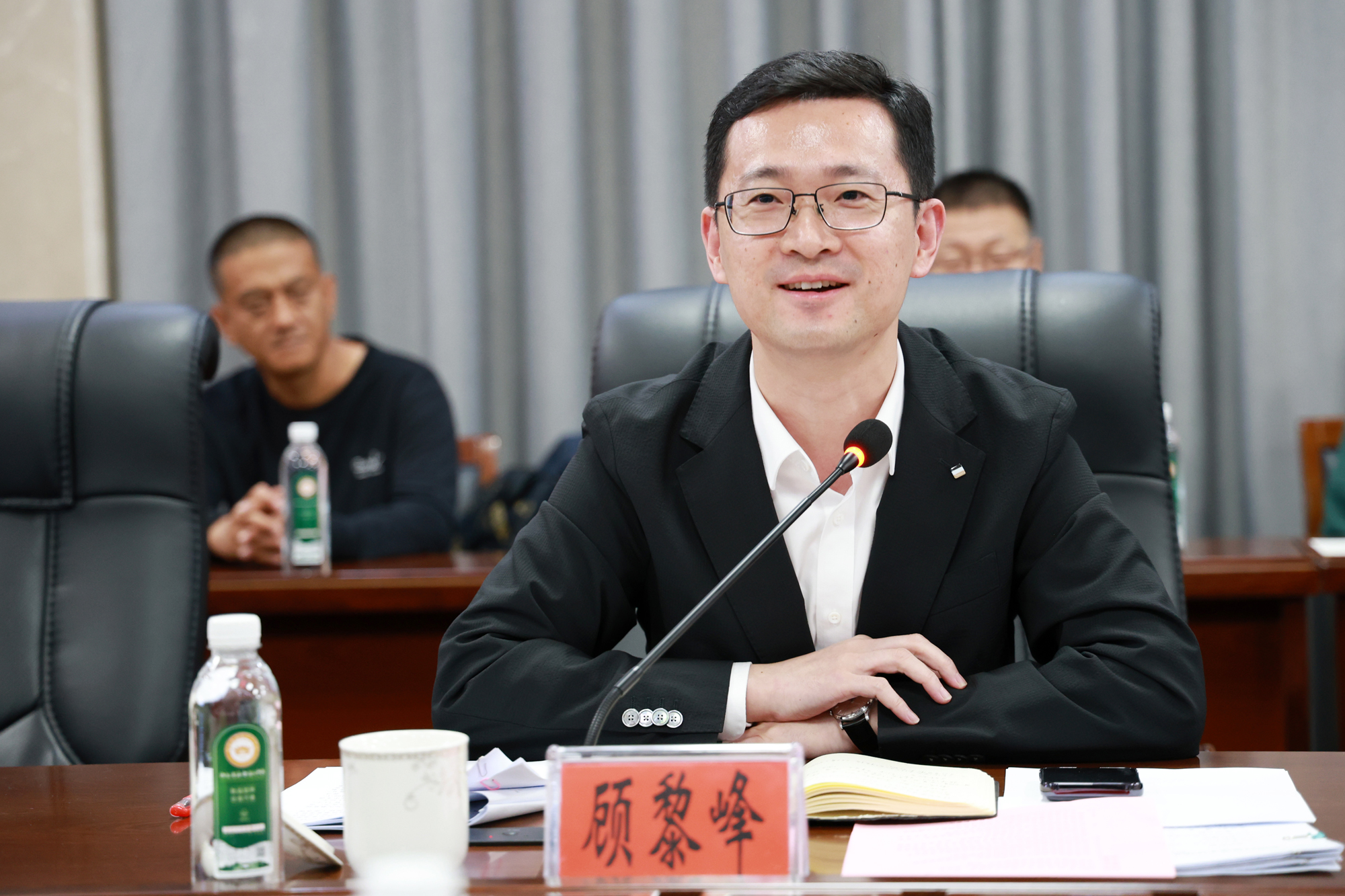 33d6d7eaee1946adb2dc92037ded5ff1.jpg 33d6d7eaee1946adb2dc92037ded5ff1.jpg