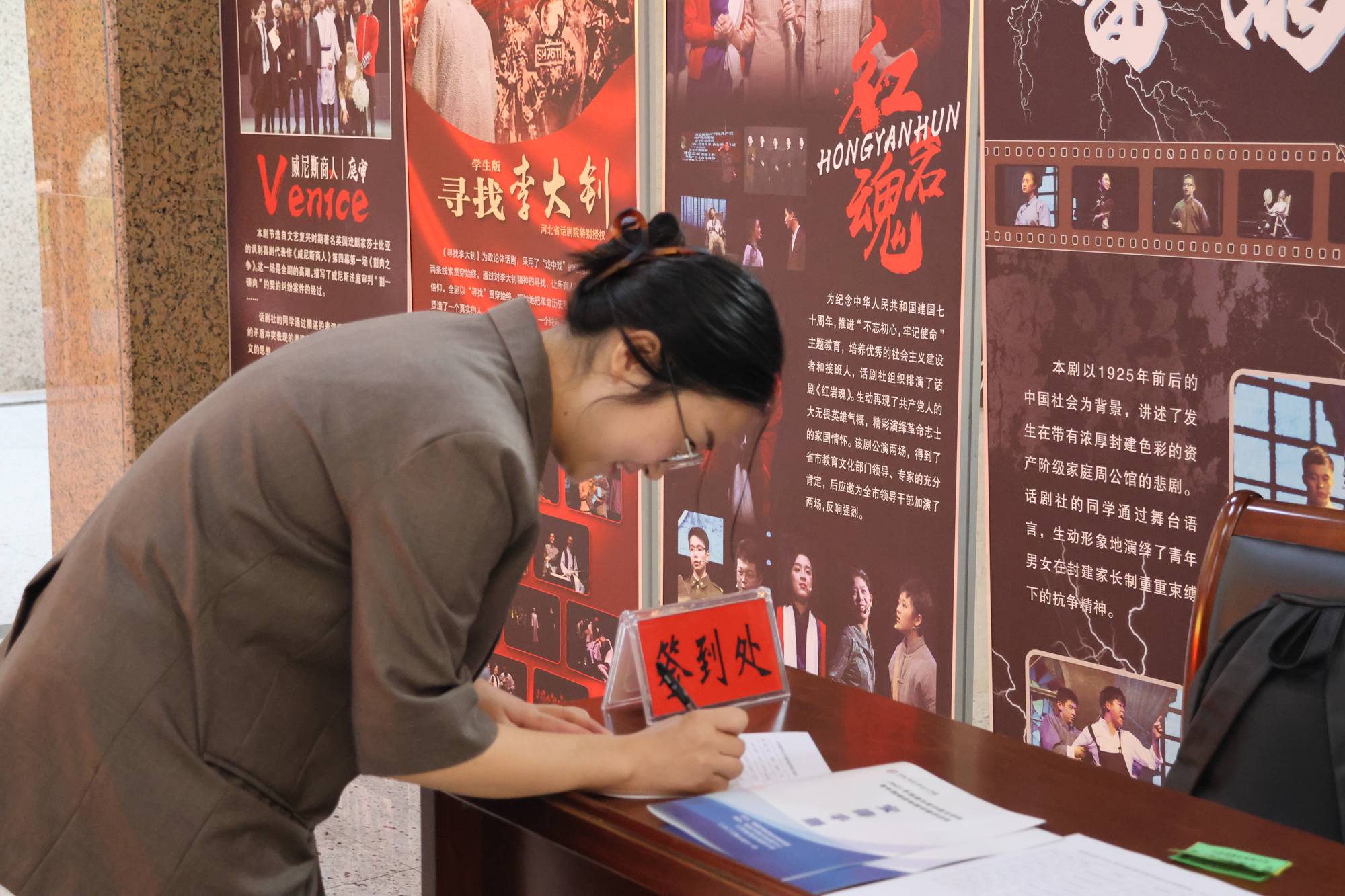 83dcaeda05da474293f4aa36e6ab3a3d.jpg 83dcaeda05da474293f4aa36e6ab3a3d.jpg