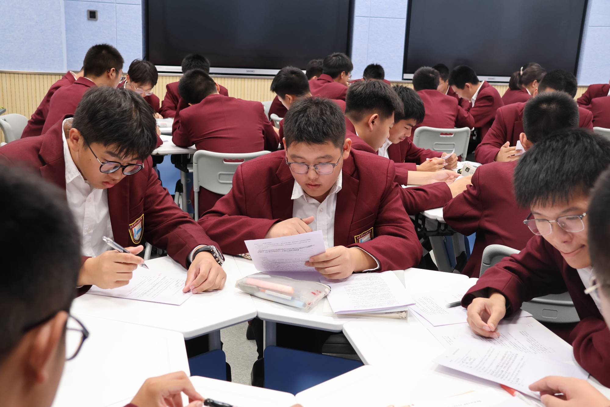 8fab2cb6c2264581b7e6b798167bbc8a.jpg 8fab2cb6c2264581b7e6b798167bbc8a.jpg