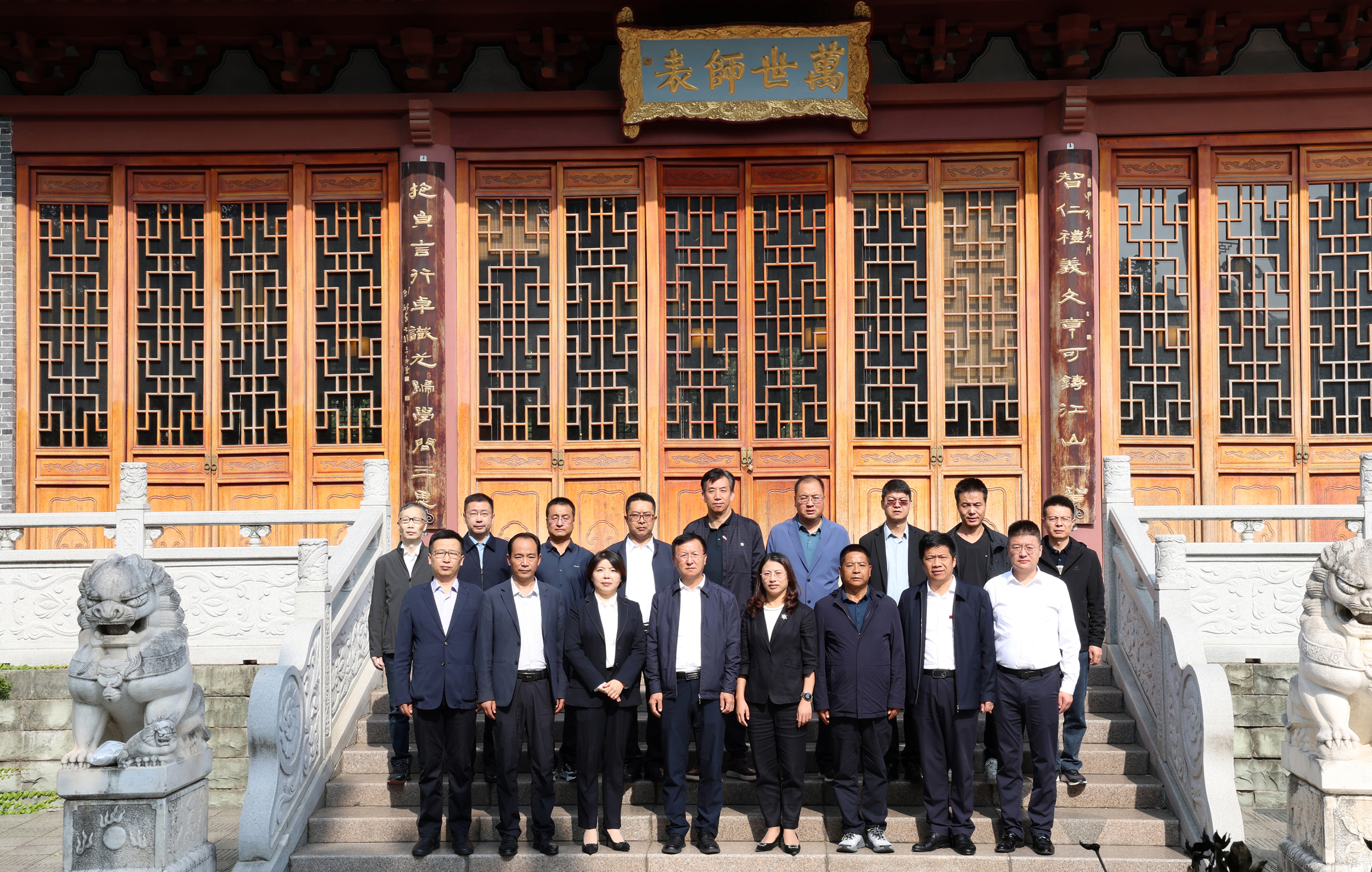 04ed93631ea141e888c48ca4bb568984.jpg 04ed93631ea141e888c48ca4bb568984.jpg