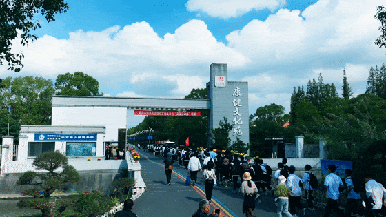 4fd04b0ecb4544d8a3e2f5933bf0dc82.gif 4fd04b0ecb4544d8a3e2f5933bf0dc82.gif