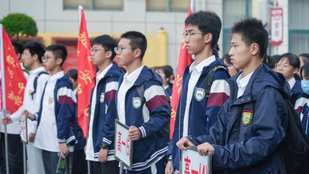 77ffe94a6b544e33a8db3be5ec5c83eb.jpg 77ffe94a6b544e33a8db3be5ec5c83eb.jpg