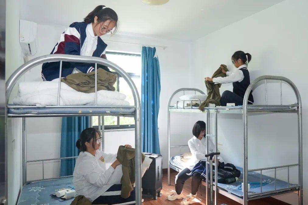 7f4fa27e57cc405da09d2ab72936b6f5.jpg 7f4fa27e57cc405da09d2ab72936b6f5.jpg