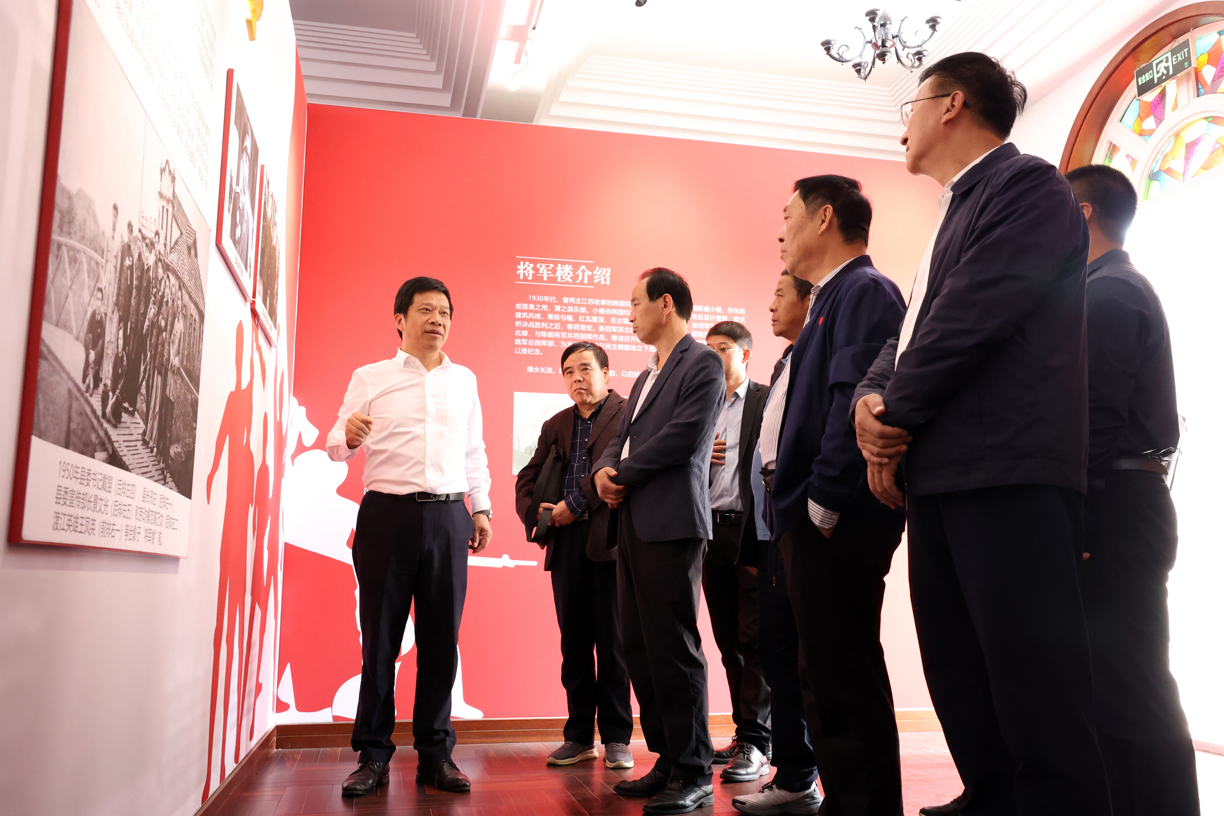 c49f1cb8d79f4e54b6ee2f652f36ad36.jpg c49f1cb8d79f4e54b6ee2f652f36ad36.jpg