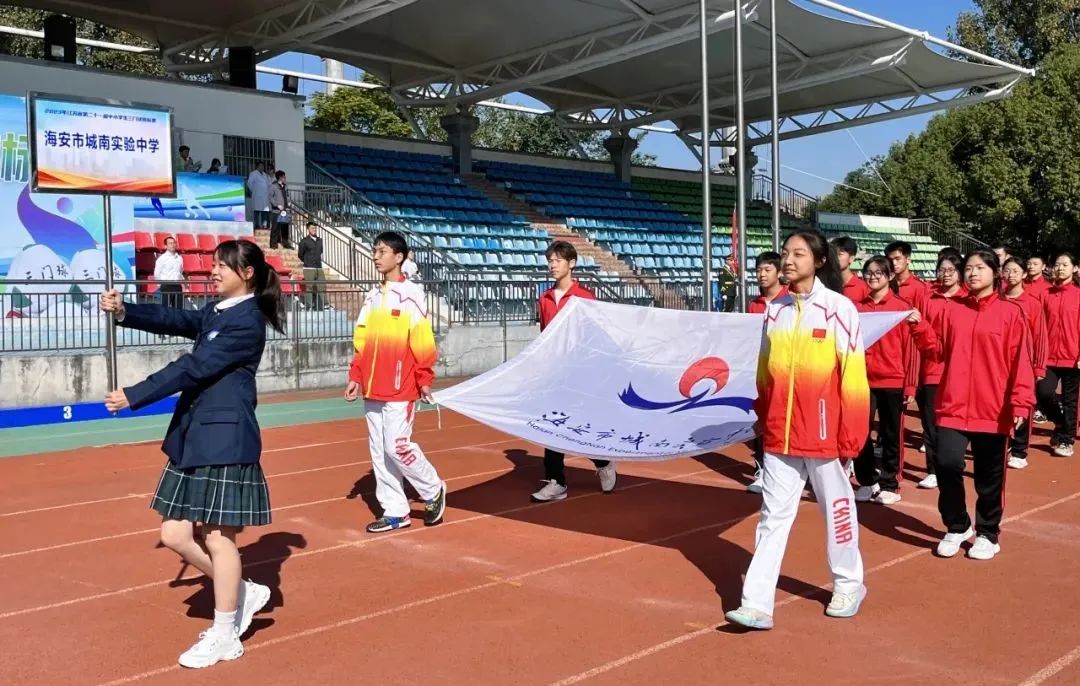 4bbedbd8d4c74451b8cefa550fbb5cc6.jpg 4bbedbd8d4c74451b8cefa550fbb5cc6.jpg