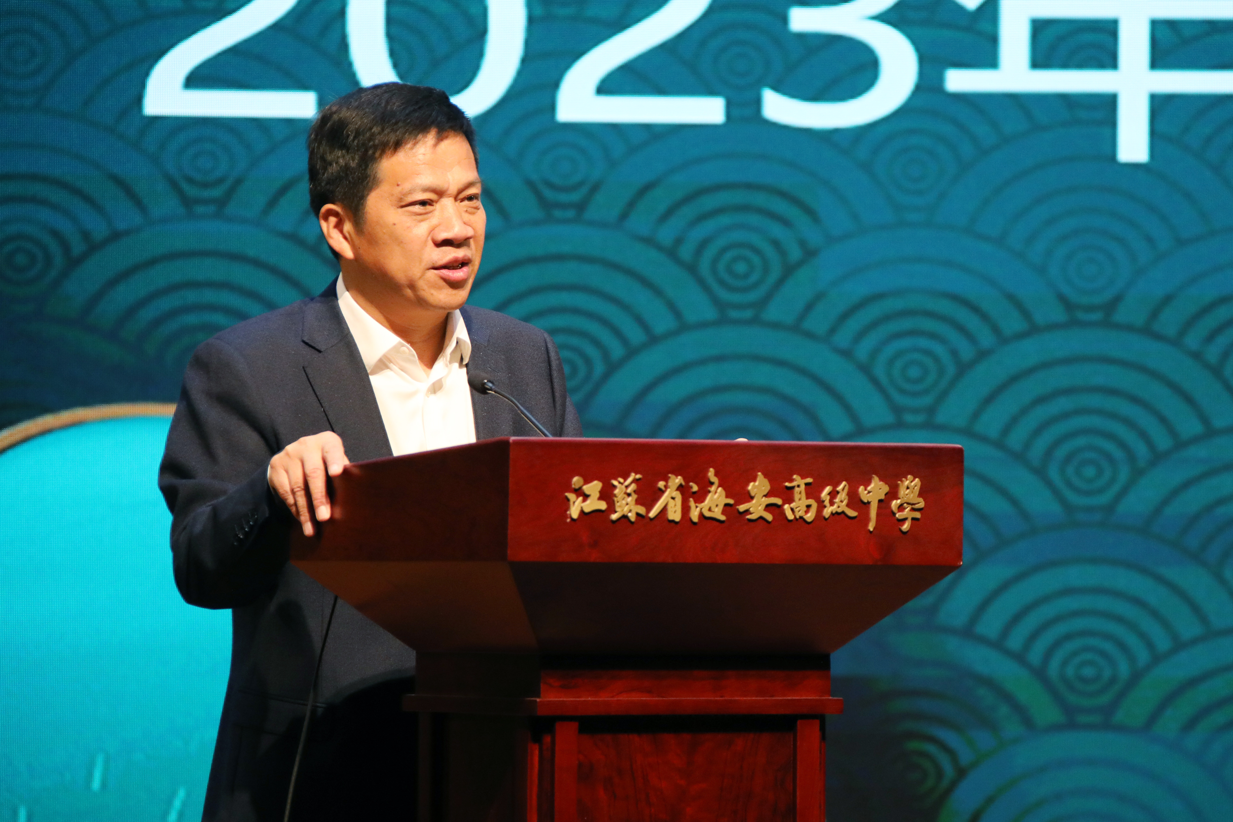 8e95b349313245eb9f9459d1ba85096b.jpg 8e95b349313245eb9f9459d1ba85096b.jpg