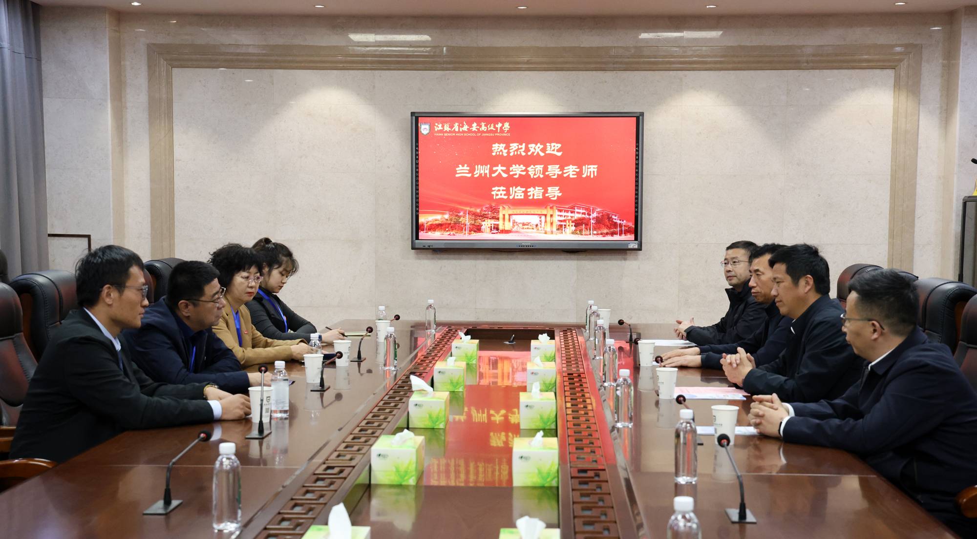 73001f3e1e6c47aea21faf774a4b6dad.jpg 73001f3e1e6c47aea21faf774a4b6dad.jpg