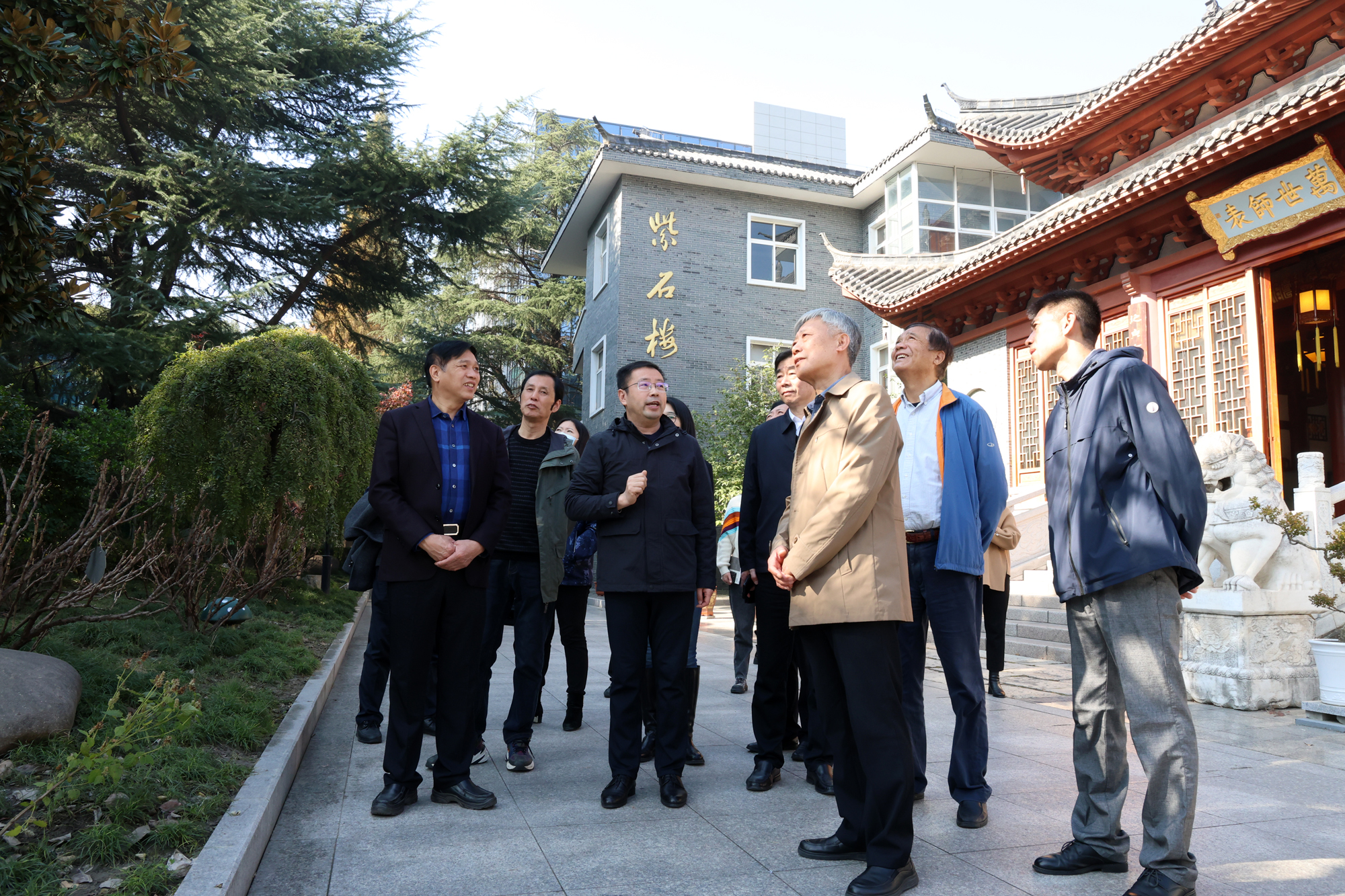 563c13369c624e0c9043c83a9ed4e5a6.jpg 563c13369c624e0c9043c83a9ed4e5a6.jpg