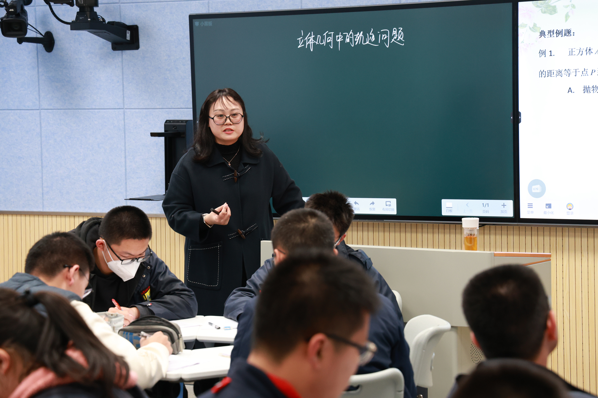 392f85ea63d44553b66043732b68e283.jpg 392f85ea63d44553b66043732b68e283.jpg