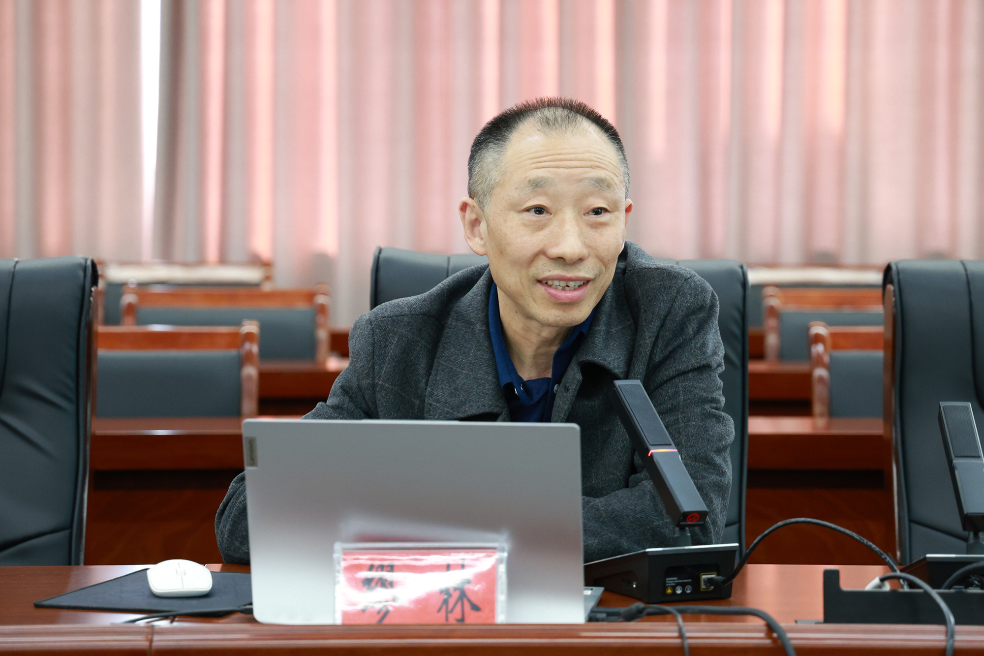 8d51016fe99143d59cf29cf5134c126b.jpg 8d51016fe99143d59cf29cf5134c126b.jpg