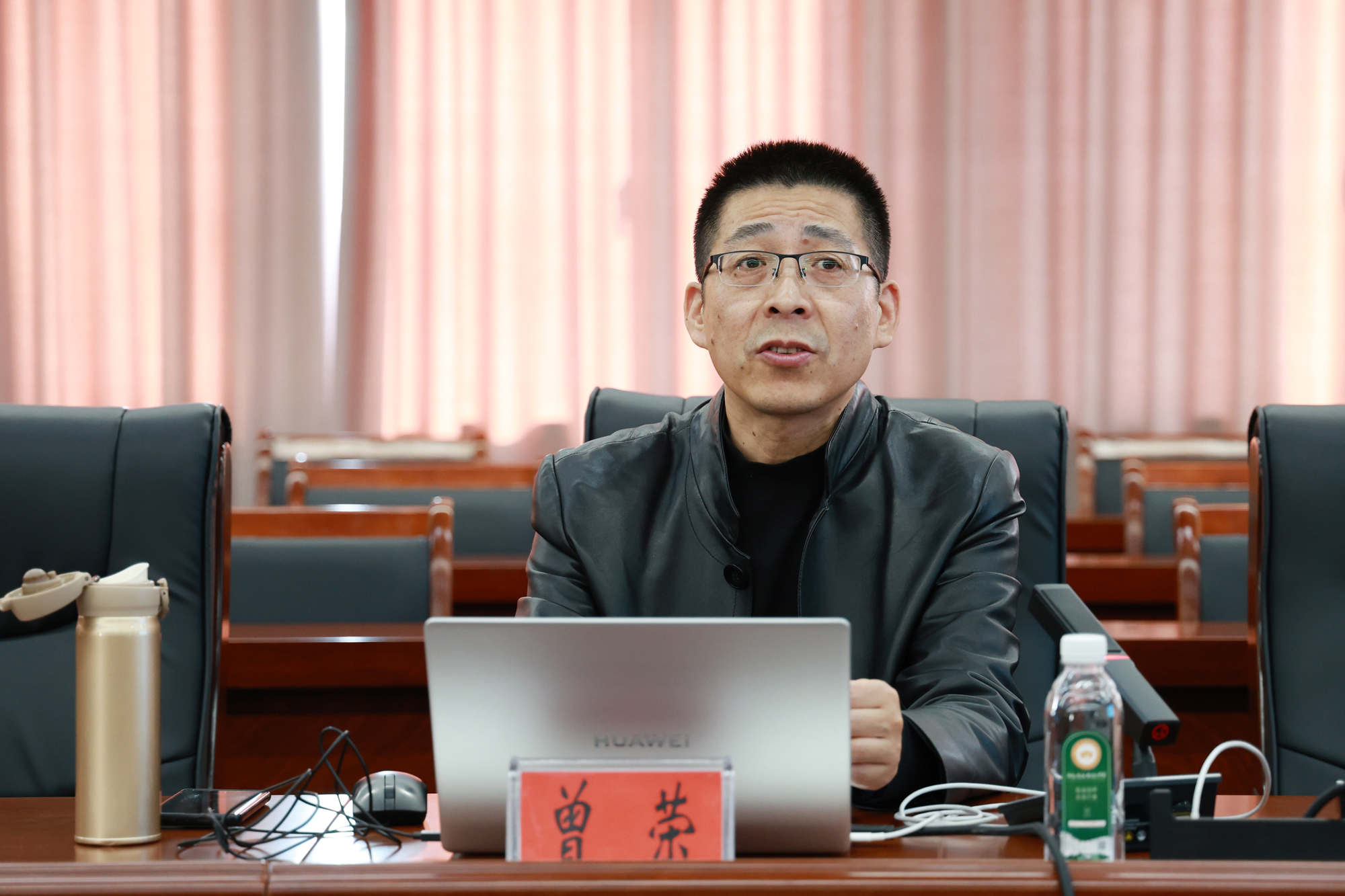 9b739bc24b274e1fb3953aaf86493620.jpg 9b739bc24b274e1fb3953aaf86493620.jpg