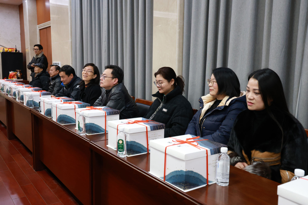 174d4338451846e69055fbb26723a727.jpg 174d4338451846e69055fbb26723a727.jpg