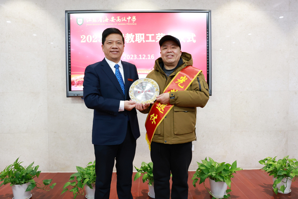 4b5a959797e84f10bee41b1c60d99dd1.jpg 4b5a959797e84f10bee41b1c60d99dd1.jpg