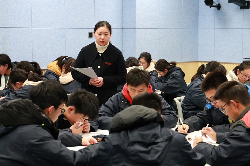 b44b670b65004421854260f7e5589122.jpg b44b670b65004421854260f7e5589122.jpg