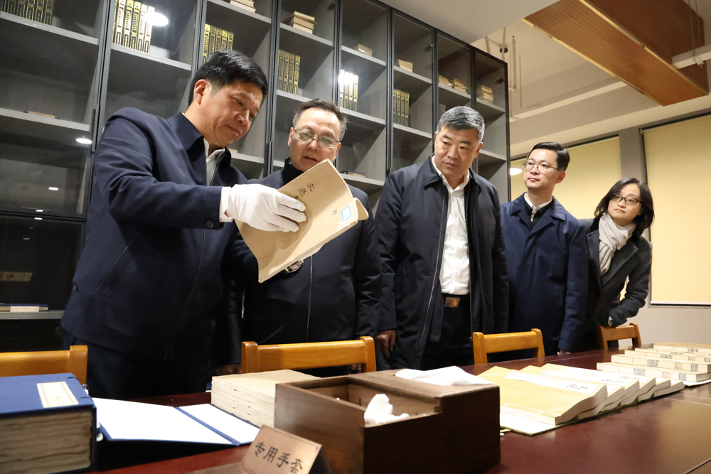 b83bf32c8431424ab24ac06231029025.jpg b83bf32c8431424ab24ac06231029025.jpg