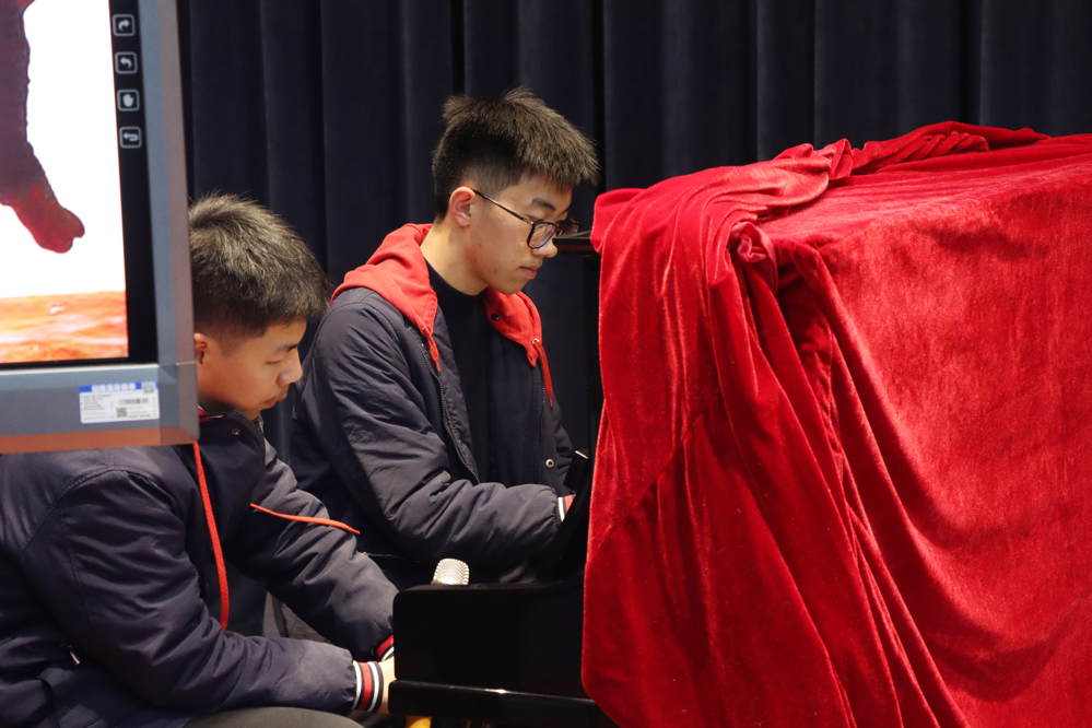 04412aecd01f4d24adf677d619abc805.jpg 04412aecd01f4d24adf677d619abc805.jpg