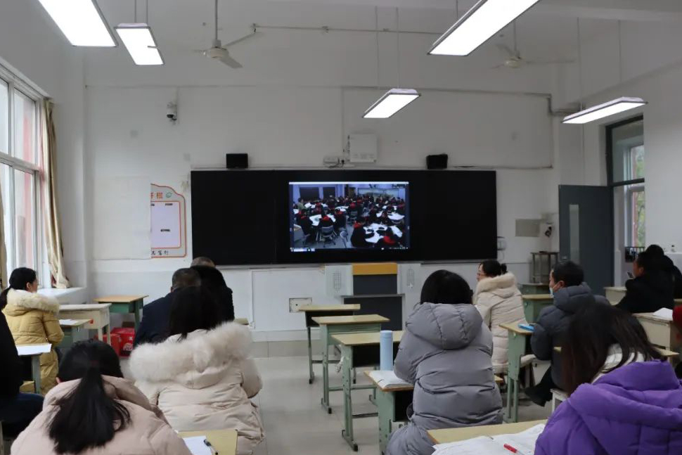 d94cfe7381804d3191e1cce8bf064f99.jpg d94cfe7381804d3191e1cce8bf064f99.jpg