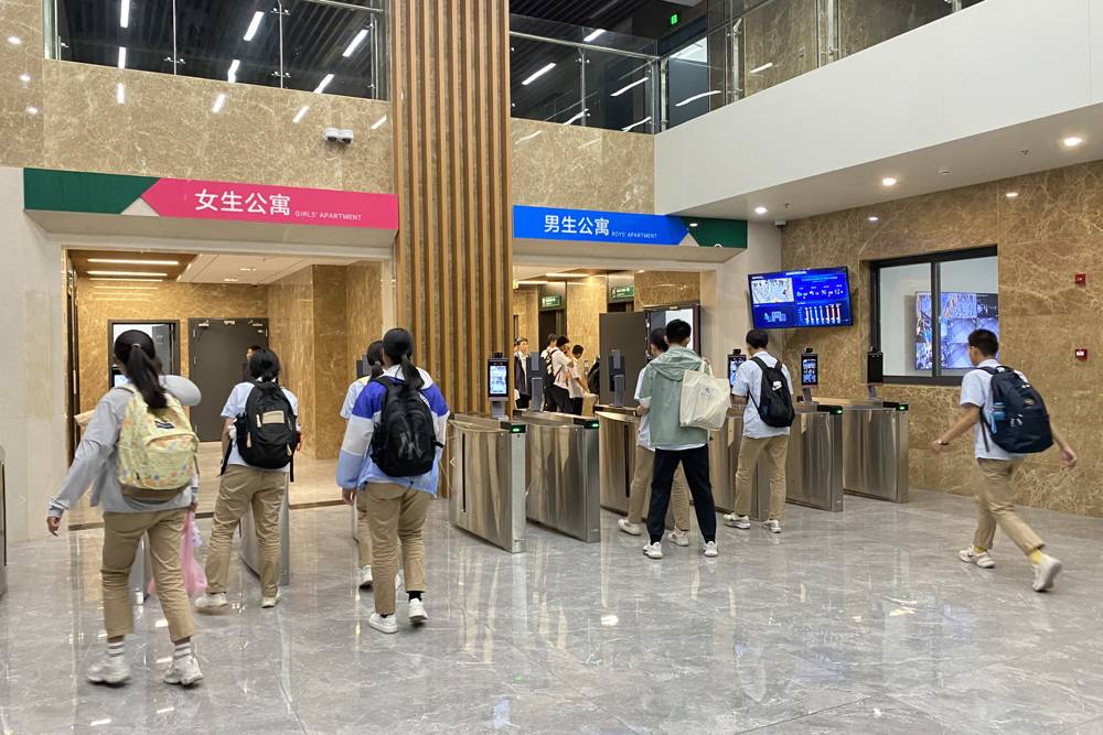 8eccb2b8b7c54236880631587705c737.jpg 8eccb2b8b7c54236880631587705c737.jpg