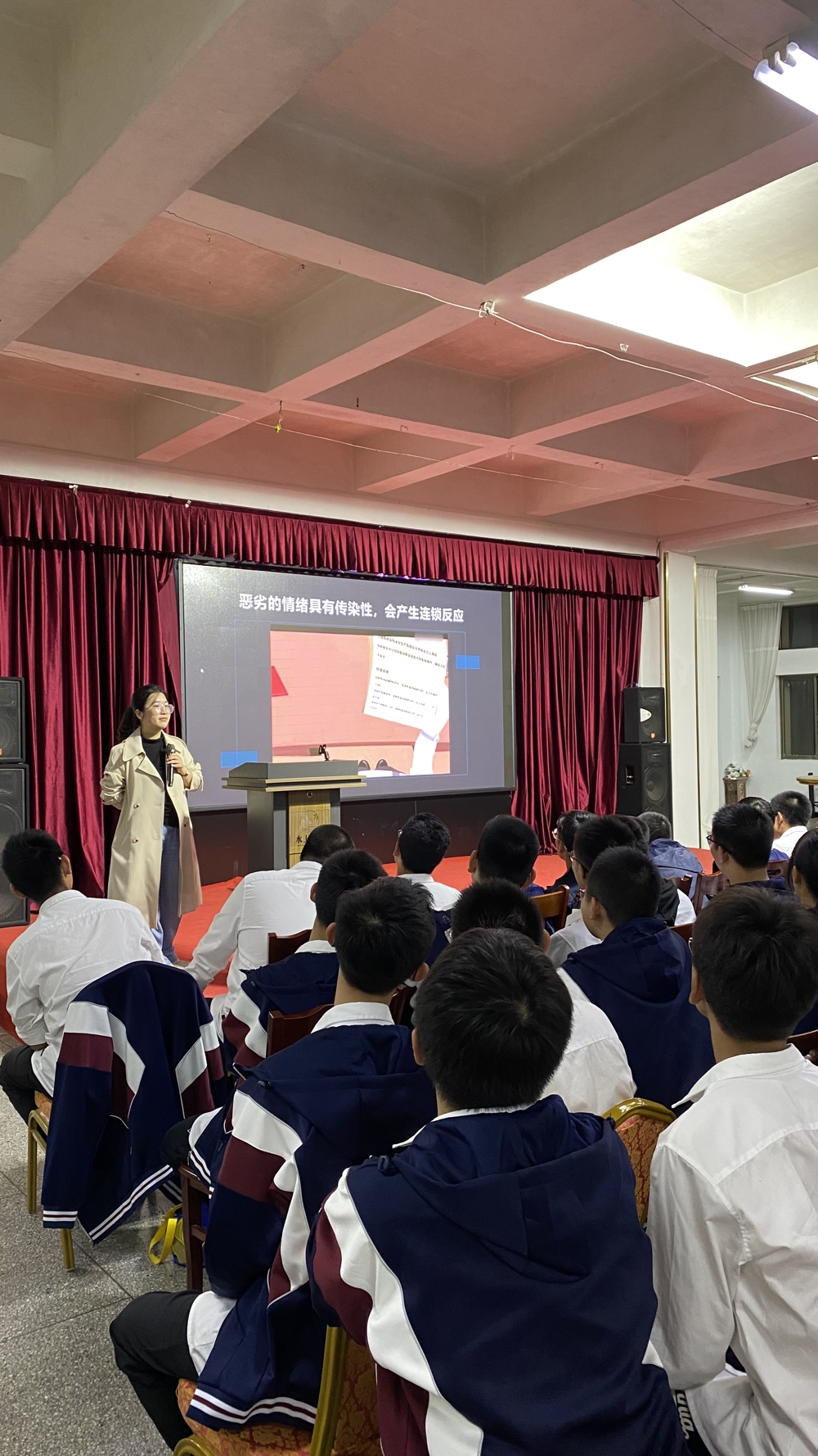 7f851c015c2f4ddf8ee2d930fa40d171.jpg 7f851c015c2f4ddf8ee2d930fa40d171.jpg