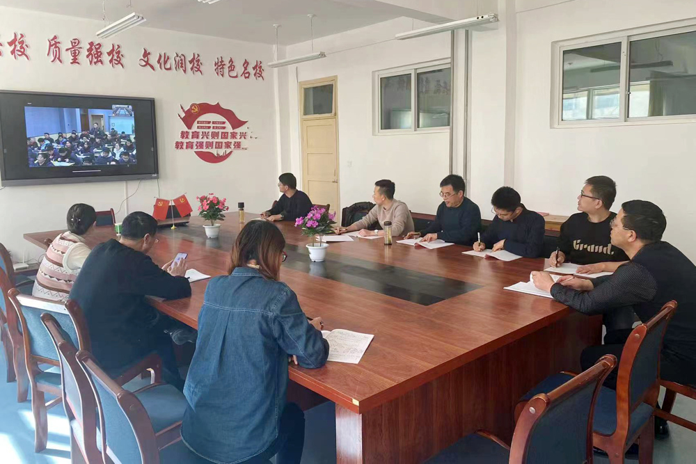 44761a2534de46ff9f7f890fe9c3d247.jpg 44761a2534de46ff9f7f890fe9c3d247.jpg