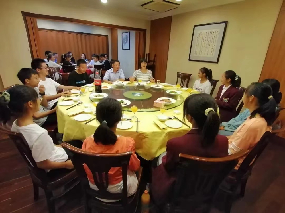 c126a8d0b7c24005942ef1d8215a3d53.jpg c126a8d0b7c24005942ef1d8215a3d53.jpg