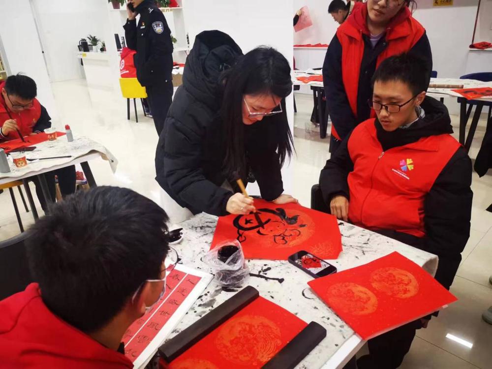 d76b4c35ebb44226a0da02e88ab67391.jpg d76b4c35ebb44226a0da02e88ab67391.jpg