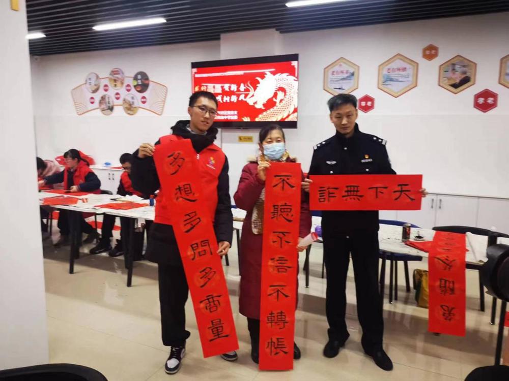 f1aa4cc7d9584cdf82e3c06b52798e0c.jpg f1aa4cc7d9584cdf82e3c06b52798e0c.jpg