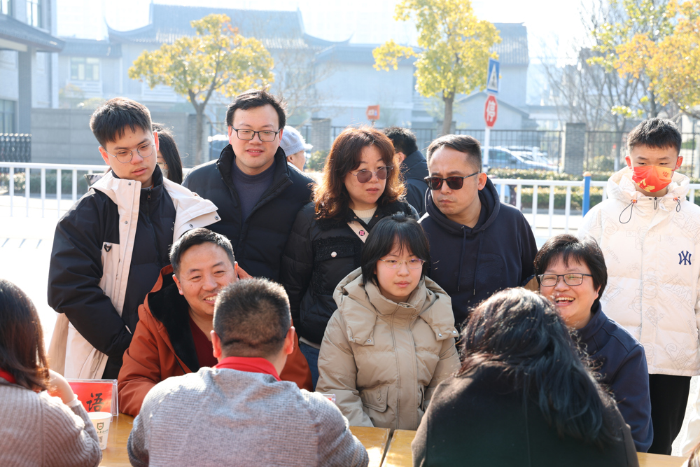 16cf348afe654b4d9299ac0599548c4a.jpg 16cf348afe654b4d9299ac0599548c4a.jpg