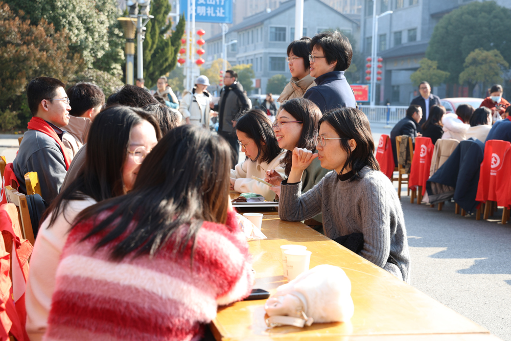 6ac65872e6ce481e963018eb1167c7dc.jpg 6ac65872e6ce481e963018eb1167c7dc.jpg