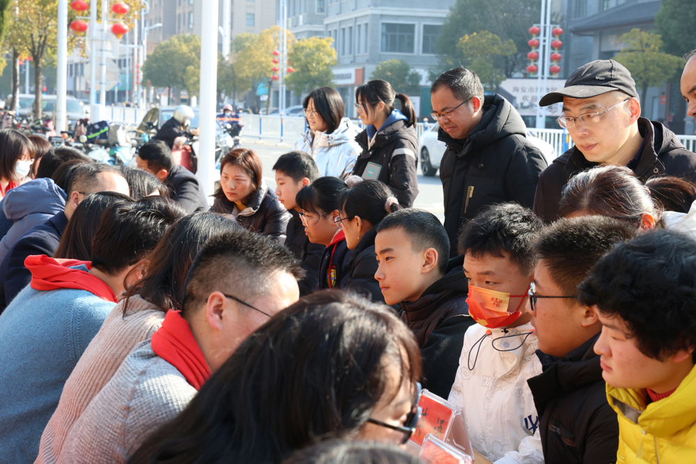 cbf83e1e9d8e4d4fab186c37280def1f.jpg cbf83e1e9d8e4d4fab186c37280def1f.jpg