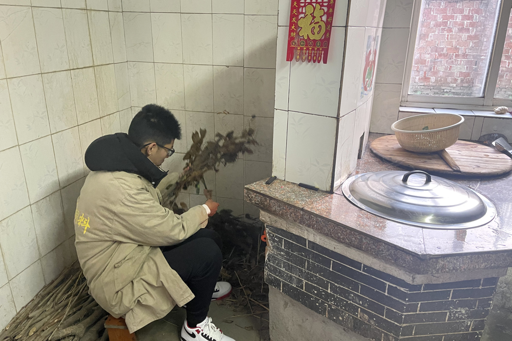 b79b1781dd6c4488819bcf40301d557a.jpg b79b1781dd6c4488819bcf40301d557a.jpg