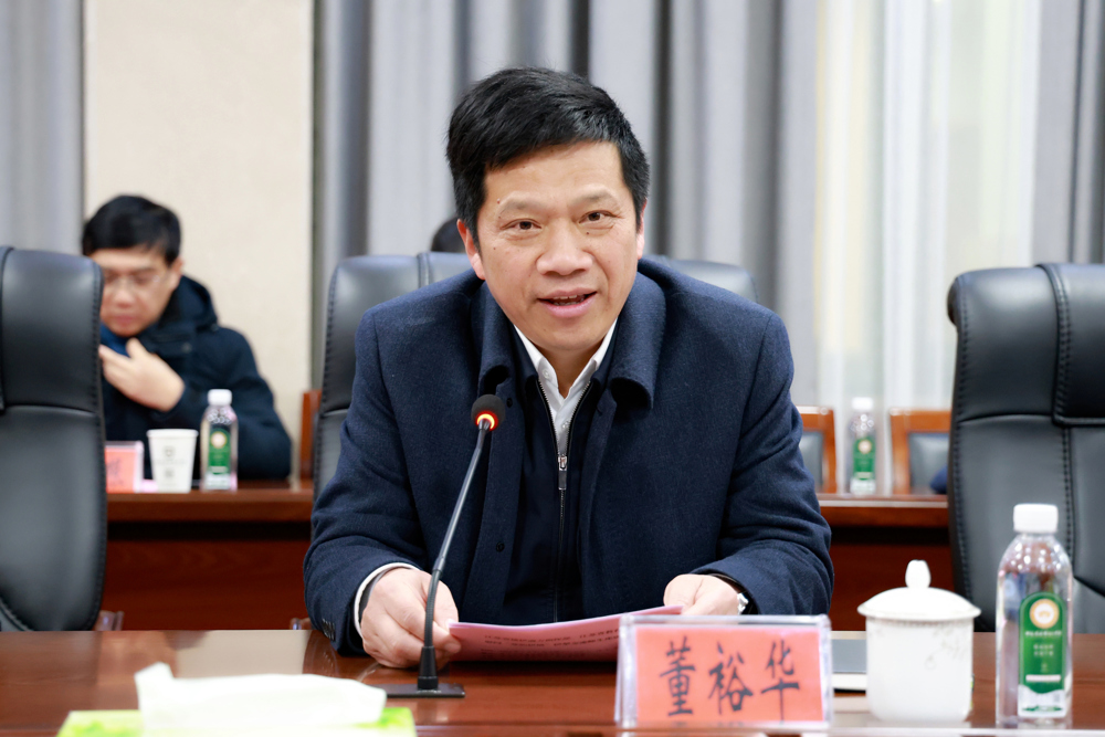 4b42f73b247a4f01b79164ce5f808c14.jpg 4b42f73b247a4f01b79164ce5f808c14.jpg