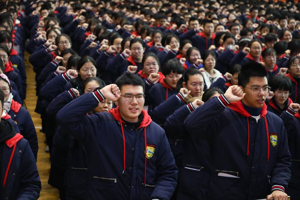 84b531f26e2b41edb6ae49d5964f44c0.jpg 84b531f26e2b41edb6ae49d5964f44c0.jpg