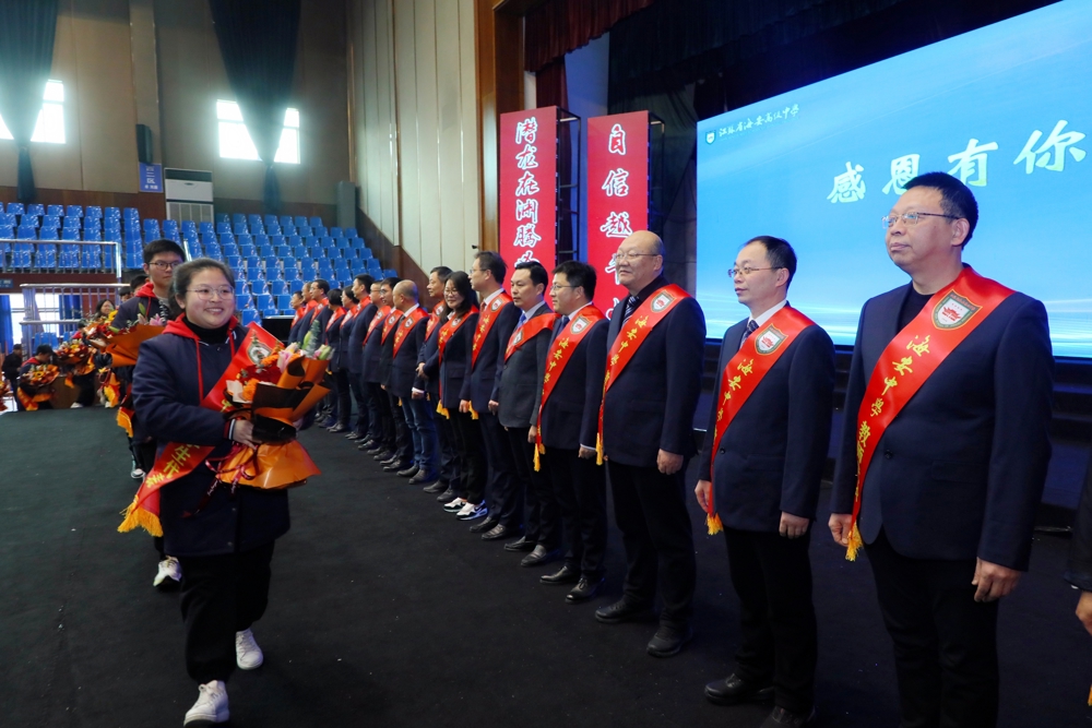 cd22c38b66ae40eb902bf64d5ce78ea7.jpg cd22c38b66ae40eb902bf64d5ce78ea7.jpg