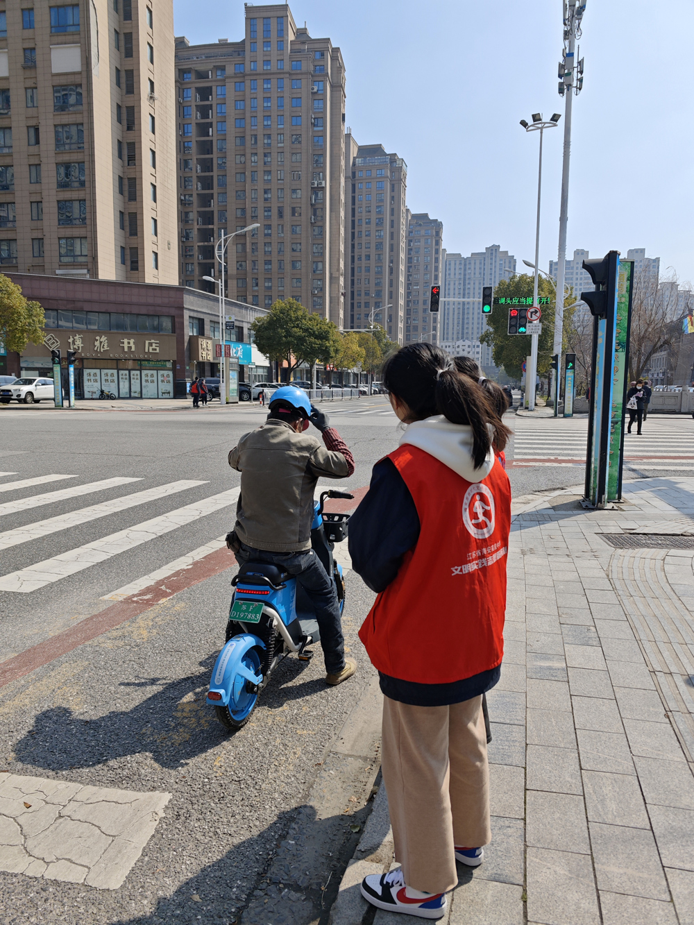 71857d5b1c7b4e86b3800293495c2854.jpg 71857d5b1c7b4e86b3800293495c2854.jpg