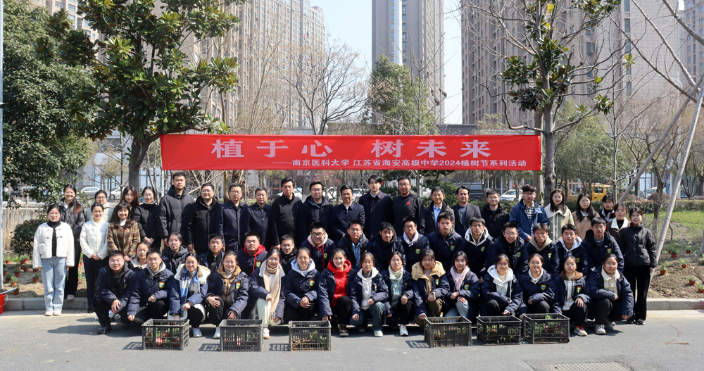 ea4f4412da6445d480a12e7e4a500a76.jpg ea4f4412da6445d480a12e7e4a500a76.jpg