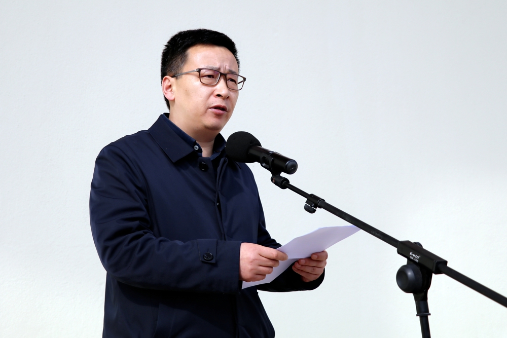 d8c45d6328f844c5a463c76590c24031.jpg d8c45d6328f844c5a463c76590c24031.jpg