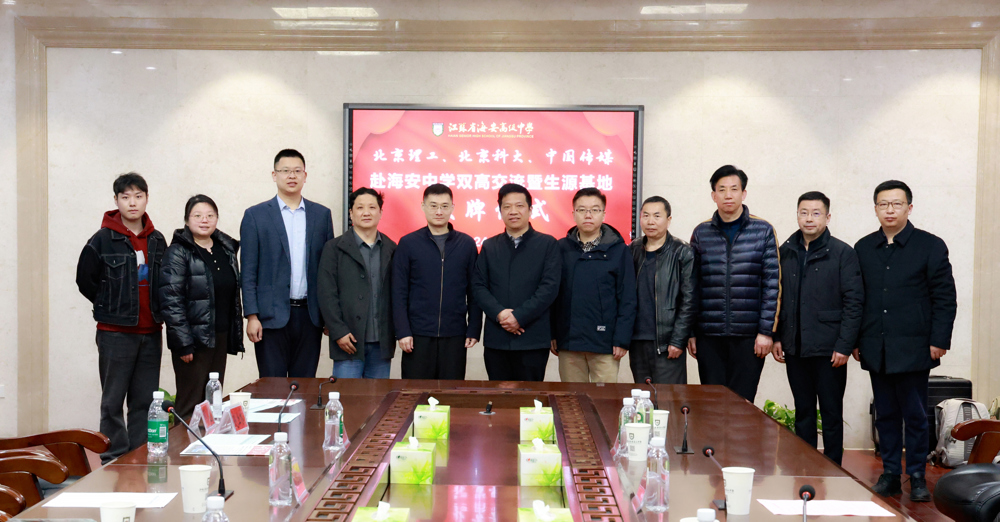 9bf0a41c7d9245e89f0dd59970b9538d.jpg 9bf0a41c7d9245e89f0dd59970b9538d.jpg