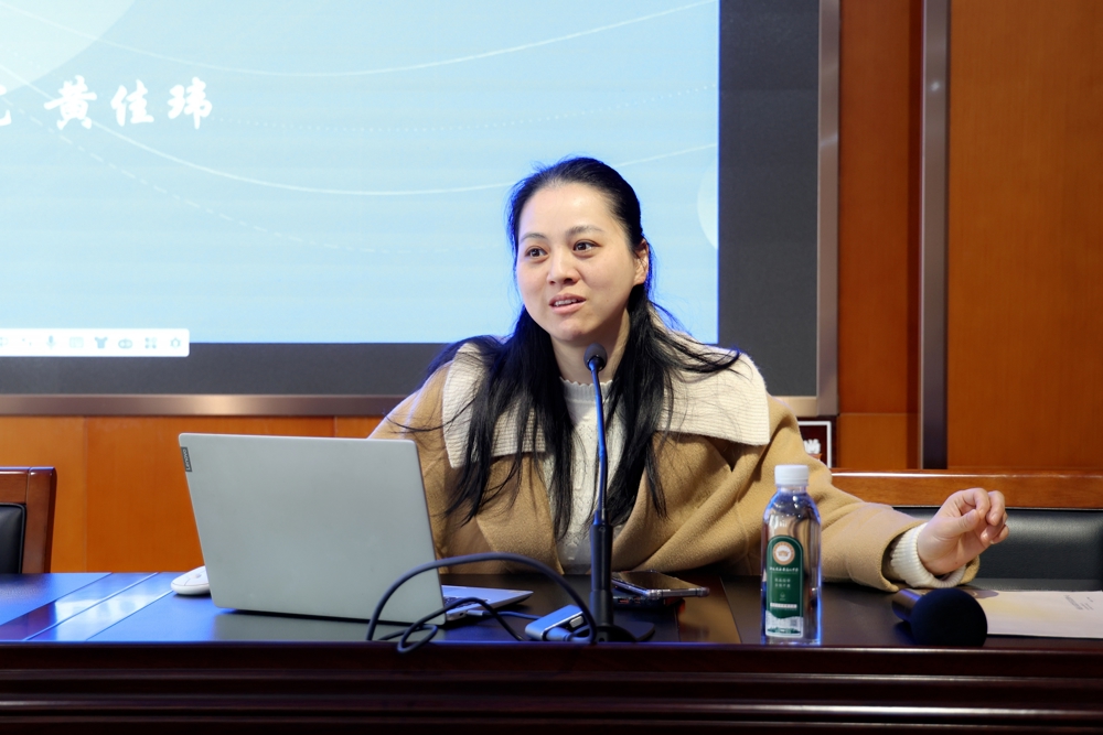 4bc4c5c968e8476bbce9cd5d1a56a573.jpg 4bc4c5c968e8476bbce9cd5d1a56a573.jpg