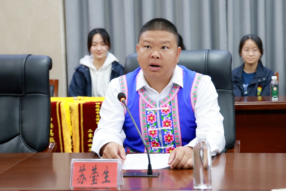 c85d1f4be5c54cb4b73730305a257049.jpg c85d1f4be5c54cb4b73730305a257049.jpg