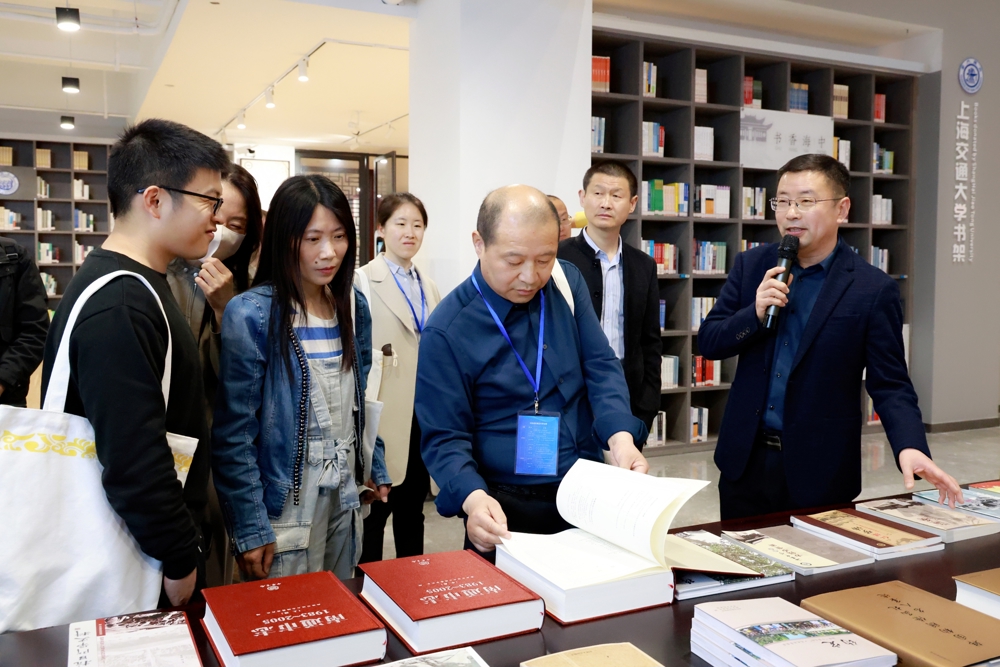 8003fb7e1e7b46b1bb3dc2256a961193.jpg 8003fb7e1e7b46b1bb3dc2256a961193.jpg